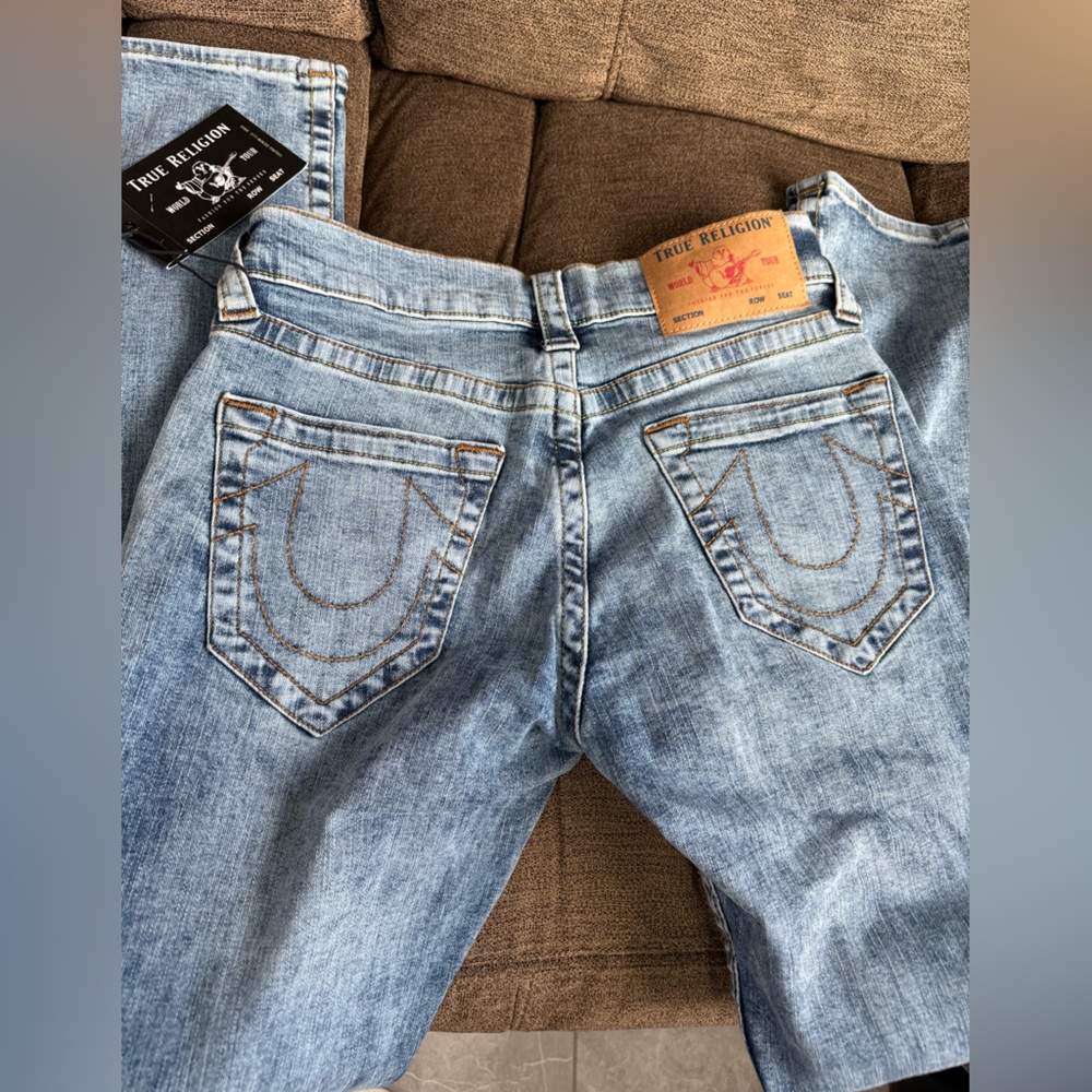 NWT True Religion Light Wash Men's Jeans sz 27 Geno Relaxed Slim